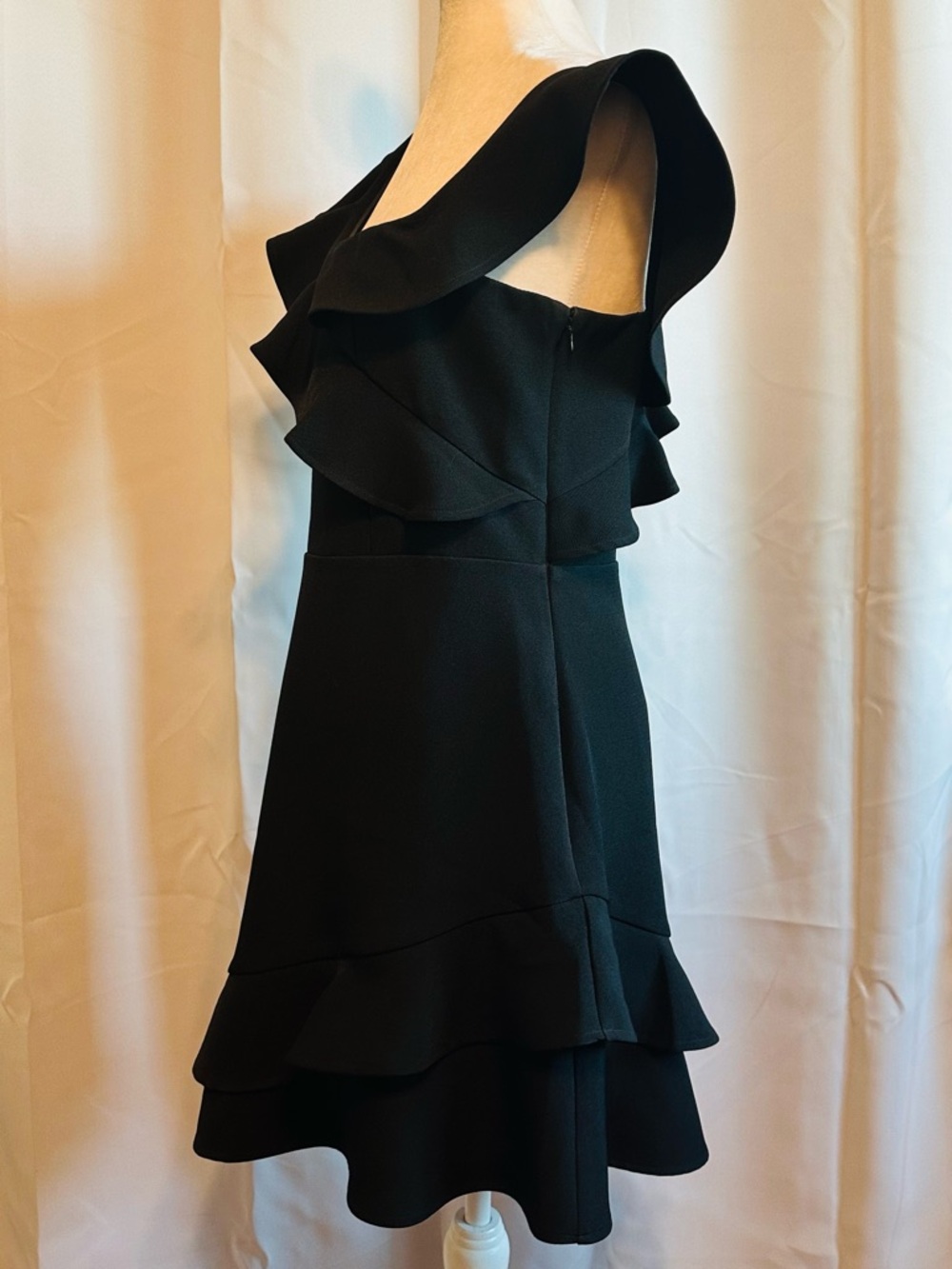 Express Asymmetrical Ruffle Dress - Picture 6 of 7